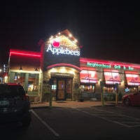 Photo taken at Applebee&amp;#39;s Grill + Bar by Jesika M. on 9/24/2017