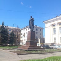Photo taken at Памятник В.И. Ленину by Konstantin V. on 5/7/2013