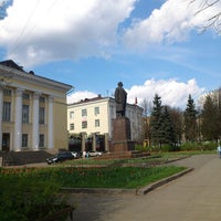 Photo taken at Памятник В.И. Ленину by Konstantin V. on 5/15/2013