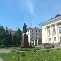 Photo taken at Памятник В.И. Ленину by Konstantin V. on 5/30/2013