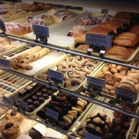 Photo prise au The Bakery par Gordon C. le11/18/2012