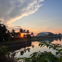 Photo taken at Kallang River by Meilissa on 5/1/2022
