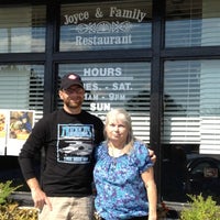รูปภาพถ่ายที่ Joyce &amp; Family Restaurant โดย Dee A. เมื่อ 10/10/2012