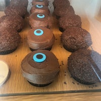 Photo taken at Sprinkles Plano by Mariana L. on 8/25/2019