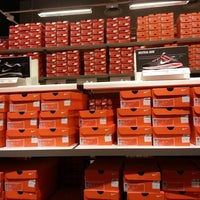 Nike Factory Store - Shopping Mall in Zaragoza