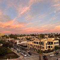 Photo taken at Viceroy Santa Monica by Kristen T. on 11/5/2022