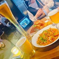 Photo taken at Yard House by なり り. on 5/7/2023