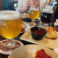 Photo taken at Kona Brewing Co. by なり り. on 5/8/2023