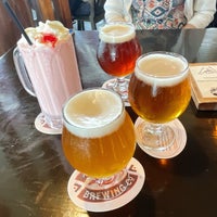 Photo taken at Kona Brewing Co. by なり り. on 5/8/2023