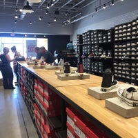 converse outlet tejon