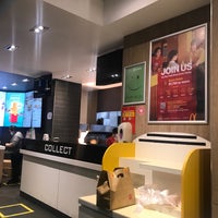 Photo taken at McDonald&amp;#39;s by 🐝 Chuan on 12/26/2021