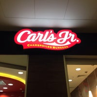 Photo taken at Carl&amp;#39;s Jr. by Александр А. on 9/30/2015