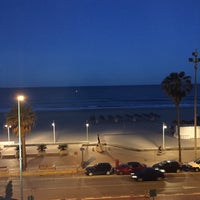 Foto diambil di Hotel Cádiz Paseo del Mar - Affiliated by Meliá oleh Gildarome pada 4/1/2016