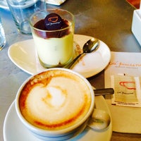 Photo taken at Ca&amp;#39;puccino by B🎩 on 9/19/2014