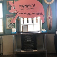 Photo taken at Pigman&amp;#39;s Bar-B-Que and Ye Olde Ham Shoppe by Matt M. on 7/19/2022