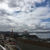 Photo taken at Victor Steinbrueck Park by Kerry M. on 4/11/2020