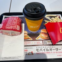 Photo taken at McDonald&amp;#39;s by Furu-yan 8. on 12/14/2021