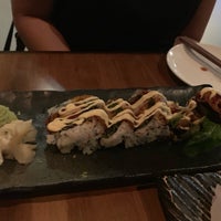Foto tirada no(a) Nare Sushi por Joshua G. em 10/3/2019