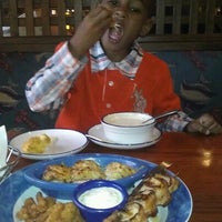 Photo taken at Red Lobster by Shemeka V. on 9/19/2012