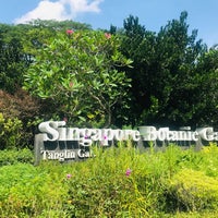 Photo taken at Botanic Gardens MRT Interchange (CC19/DT9) by Grace on 5/24/2020