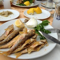 รูปภาพถ่ายที่ Poyraz Capari Restaurant โดย Can Ü. เมื่อ 5/1/2013
