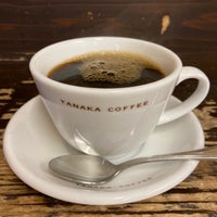 Photo taken at Yanaka Coffee by Hiroko K. on 5/6/2022