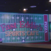 Снимок сделан в Fast Eddie&amp;#39;s Sports Cafe пользователем AtlNiner 9/23/2012