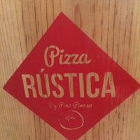 Photo taken at Pizza Rústica by Héctor V. on 3/12/2015
