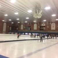 9/16/2017 tarihinde Roberto R.ziyaretçi tarafından UI Ice Arena'de çekilen fotoğraf