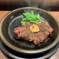 Photo taken at Ikinari Steak by osanay on 11/27/2019
