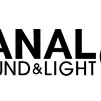 รูปภาพถ่ายที่ Canal Sound &amp;amp; Light โดย Jeffrey K. เมื่อ 3/14/2013