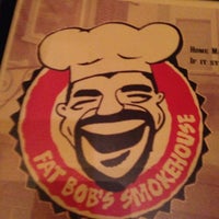 Das Foto wurde bei Fat Bob&amp;#39;s Smokehouse von S D. am 12/18/2012 aufgenommen