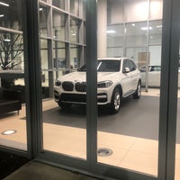 Foto diambil di BMW of Ramsey oleh RJ pada 12/9/2020