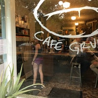 7/14/2017 tarihinde Kurt H.ziyaretçi tarafından Cafe Grumpy'de çekilen fotoğraf