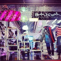 Foto scattata a Banya Concept Store da 🛀Rustam E. il 12/19/2012