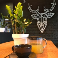 Foto tirada no(a) BUCK Coffee Roasters por Надежда em 5/14/2018