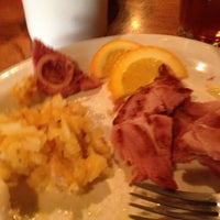 Photo taken at Cracker Barrel Old Country Store by Barbara M. on 12/30/2012