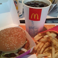 Photo taken at McDonald&amp;#39;s by Rainier T. on 12/8/2012
