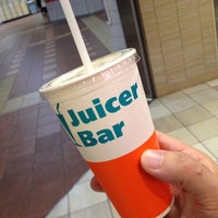 Photo taken at Juicer Bar 武蔵小山店 by hide A. on 12/16/2012
