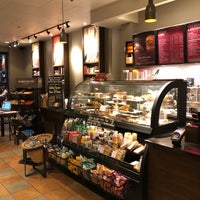 Photo taken at Starbucks by JRCX . on 9/27/2017