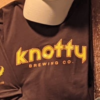 Foto diambil di Knotty Brewing Co. oleh scoreboard pada 3/14/2021