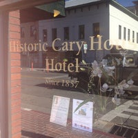 Photo taken at Historic Cary House Hotel by Theo Z. on 9/6/2013