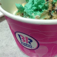 Photo taken at Baskin Robbins by Pig L. on 3/8/2014