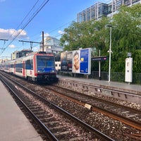 Photo taken at RER Issy Val de Seine [C] by Mike on 5/13/2018