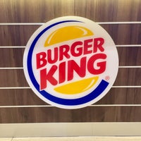 Das Foto wurde bei Burger King von Mike am 9/23/2016 aufgenommen