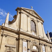 Photo taken at Basilique Notre-Dame-des-Victoires by Mike on 10/24/2016