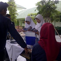 Review SMA N 1 Muntilan