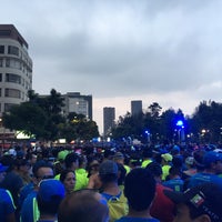 Photo taken at Medio Maratón CDMX by ChristianMV on 8/29/2016