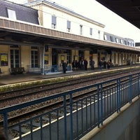 gare-sncf-de-ch-teauroux-place-de-la-gare