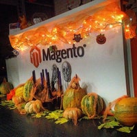 Photo taken at Magento Commerce by Chiara A. on 10/26/2016